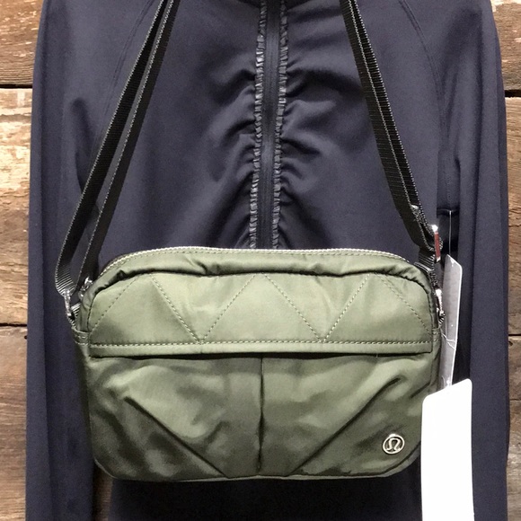 lululemon athletica Handbags - lululemon City Adventurer Crossbody-NWT